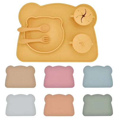 Enfants de forme d'ours de bande dessinée alimentant le Tableau Mats Dinner Placemat For Baby de silicone de catégorie comestible