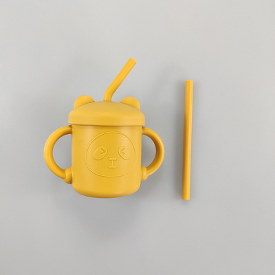Le silicone étanche glissent non la tasse de Sippy de bébé avec Straw For Feeding